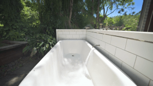 Outdoor Bath view to mountain